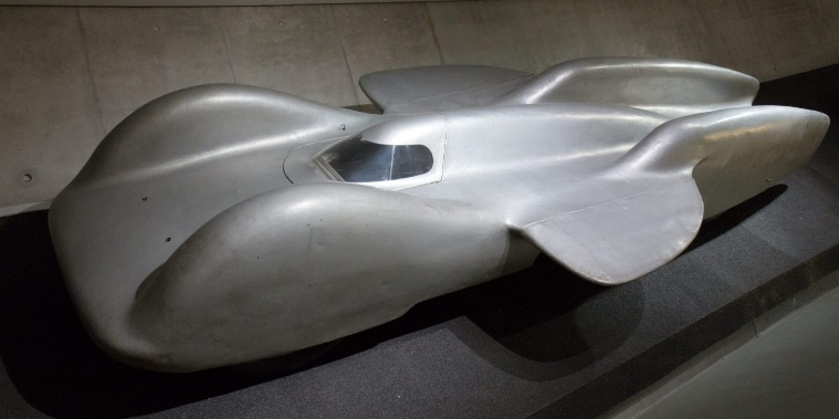 Mercedes Benz T 80