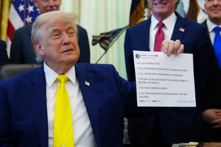 Donald Trump dans le Bureau ovale