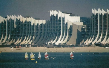 L’immeuble Les Vagues